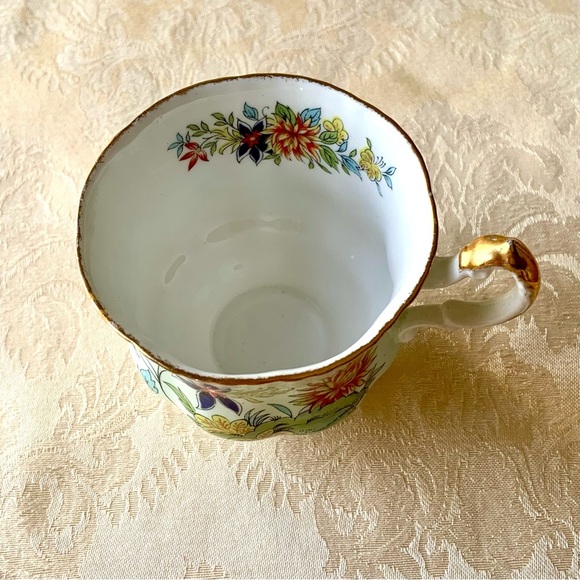 Paragon Oriental Series china cup and saucer - Picture 2 of 9